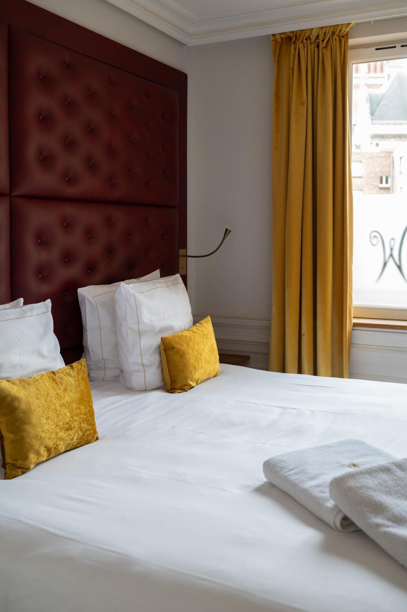 Aux waterzooi Hôtel Merveilleux côté port Dunkirk Exterior foto